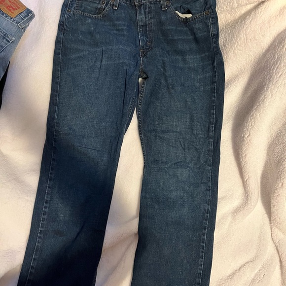 Bundle of 3 Men Levis Jeans - Picture 3 of 4